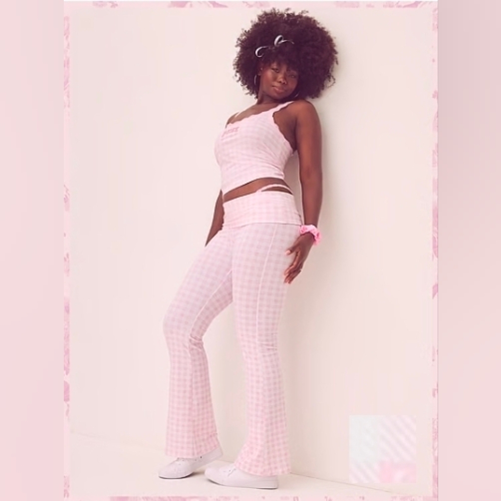 PINK Victoria's Secret Pink Plaid Leggings
